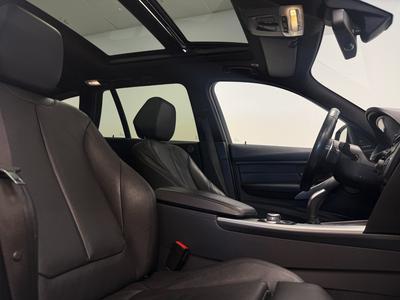 2013 BMW 330 d xDrive Touring Steptronic M Sport Euro 5 – bild 10