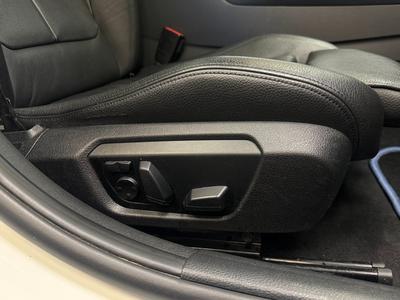 2013 BMW 330 d xDrive Touring Steptronic M Sport Euro 5 – bild 11