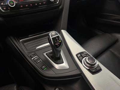 2013 BMW 330 d xDrive Touring Steptronic M Sport Euro 5 – bild 16