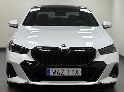 2024 BMW 520d xDrive Sedan M Sport*Pano*HuD*Läder*Se Spec* Euro 6 – bild 8
