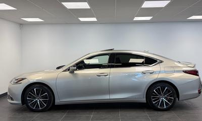 2022 Lexus ES 300h 2.5 E-CVT Limited Edt *Taklucka*Skinn*Navi*B-kam – bild 6