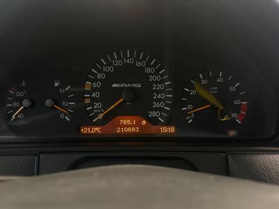 1999 Mercedes-Benz E 55 AMG T Avantgarde Taklucka M-värm Supersprint Euro 3 – bild 20