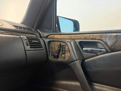 1999 Mercedes-Benz E 55 AMG T Avantgarde Taklucka M-värm Supersprint Euro 3 – bild 19