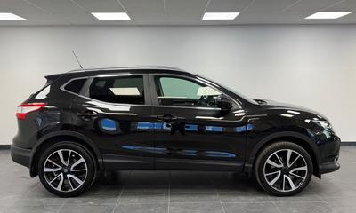 2015 Nissan Qashqai 1.6 dCi *tekna*Pano*360-kamera*Drag*Navi se spec DPF – bild 3