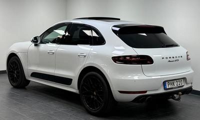 2017 Porsche Macan GTS GTS · Pano · Sport Chrono · 20" spyder RS · Värmare · Sv-såld – bild 2