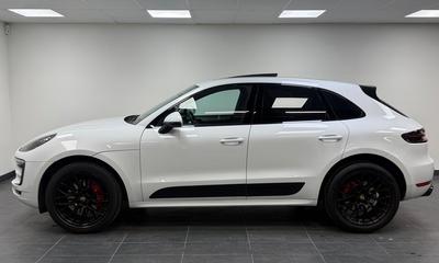 2017 Porsche Macan GTS GTS · Pano · Sport Chrono · 20" spyder RS · Värmare · Sv-såld – bild 6