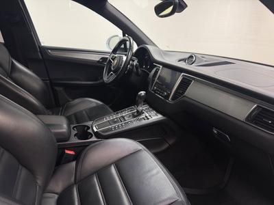 2017 Porsche Macan GTS GTS · Pano · Sport Chrono · 20" spyder RS · Värmare · Sv-såld – bild 12