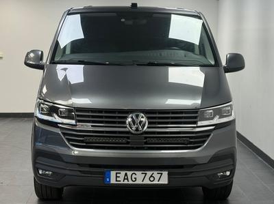 2021 Volkswagen Transporter Kombi 4M L2 · Cockpit · Diff · Eldörr · värmare · SN-inredning – bild 20