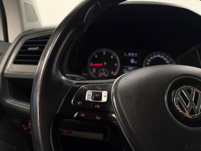 2018 Volkswagen Transporter Kombi T32 2.0 TDI 4M · Moms · Q-pax · LED · Carplay · Nedla – bild 16