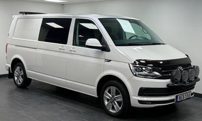 2018 Volkswagen Transporter Kombi T32 2.0 TDI 4M *Moms*Q-pax*Spec*LED*Carplay*Nedla – Diesel, 204 hk
