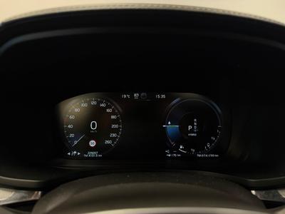 2020 Volvo V60 T8 Twin Engine AWD R-Design · Pano · Drag – bild 17