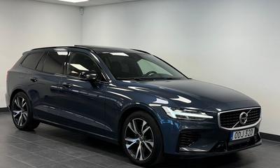 2020 Volvo V60 T8 Twin Engine AWD R-Design *Pano*Drag – Plug-in Bensin