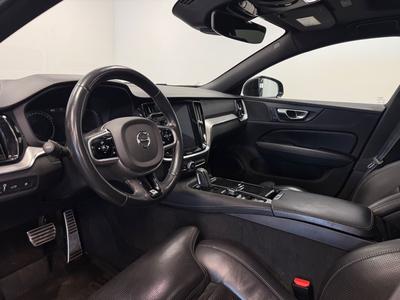 2020 Volvo V60 T8 Twin Engine AWD R-Design · Pano · Drag – bild 7