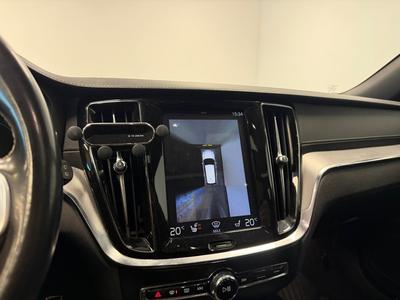 2020 Volvo V60 T8 Twin Engine AWD R-Design · Pano · Drag – bild 16