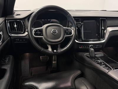 2020 Volvo V60 T8 Twin Engine AWD R-Design · Pano · Drag – bild 8