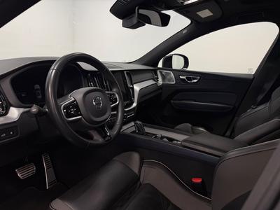 2022 Volvo XC60 Recharge T8 AWD R-Design Pro Edition III · Pano · B&W · Luft – bild 7