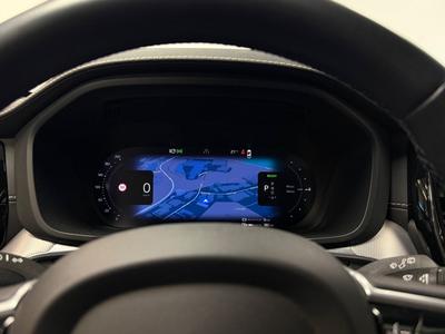 2022 Volvo XC60 Recharge T8 AWD R-Design Pro Edition III · Pano · B&W · Luft – bild 19
