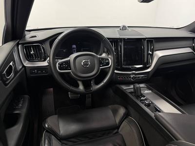 2022 Volvo XC60 Recharge T8 AWD R-Design Pro Edition III · Pano · B&W · Luft – bild 8